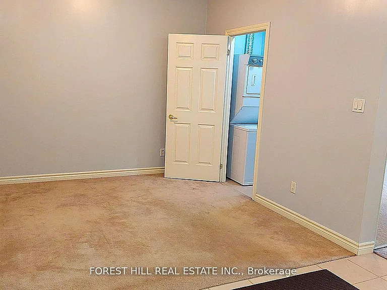 33 Wallace St #210 — Photo 16