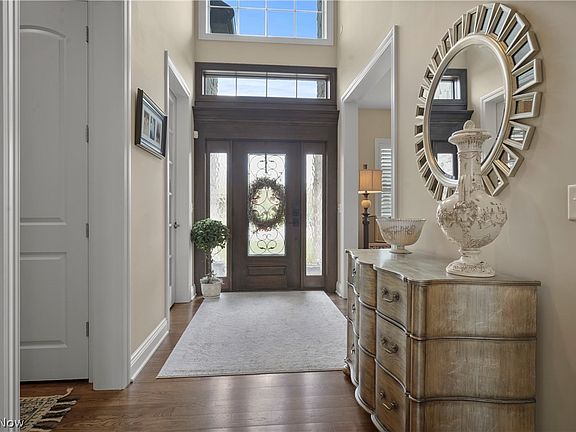 4th image of 3736 Braemar Dr