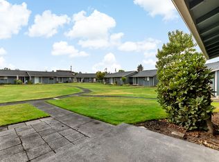 15881 64th St E #23, Sumner, WA 98390