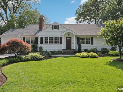 133 Foster Ter, Ridgewood, NJ, 07450