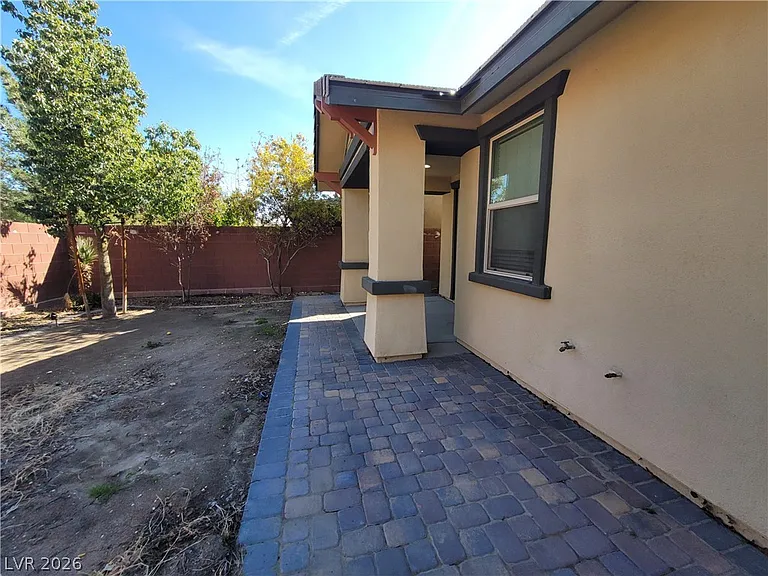 5564 Bethany Bend Dr — Photo 8
