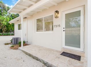 7315 SW 63rd Ct, Miami, FL 33143