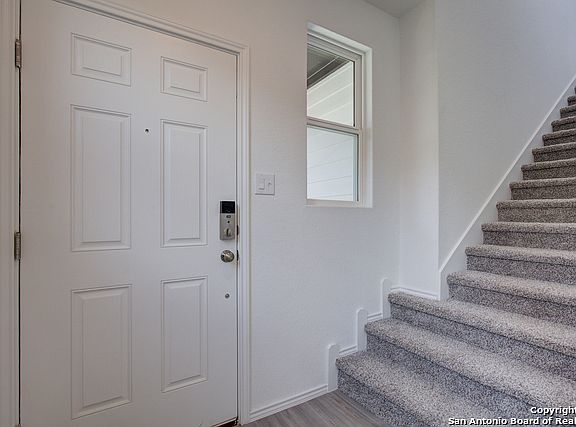 4th image of 4426 Chandler Rd Bldg #2