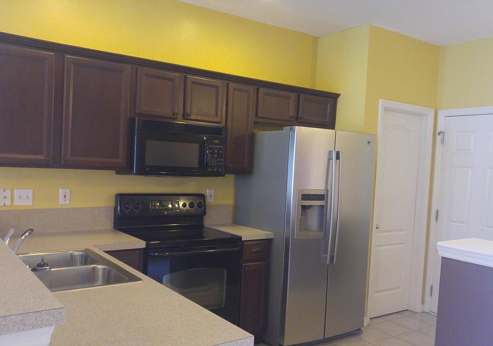 2nd image of 1663 Biscayne Bay Cir