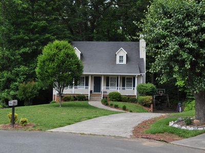 4005 Glenn Knoll Ct, Winston Salem, NC, 27107