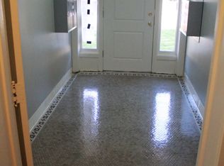 2005 Washington Ave APT 4, Racine, WI 53403