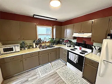 2 bed, 900 sqft, $1,250 — Photo 2