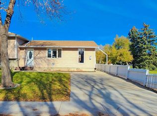 64 Dalgliesh Dr, Regina, SK S4R4J4