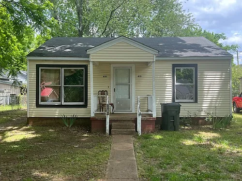 410 Coman St Photo 1