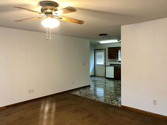 4th image of 276 Hillview Dr NW