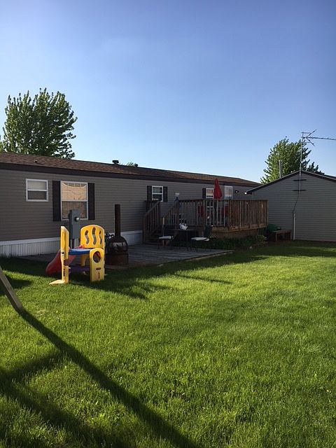 2nd image of 2033 Lancelot Ln