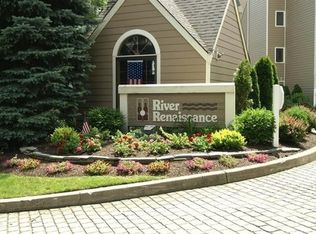208 River Renaissance #208, East Rutherford, NJ 07073