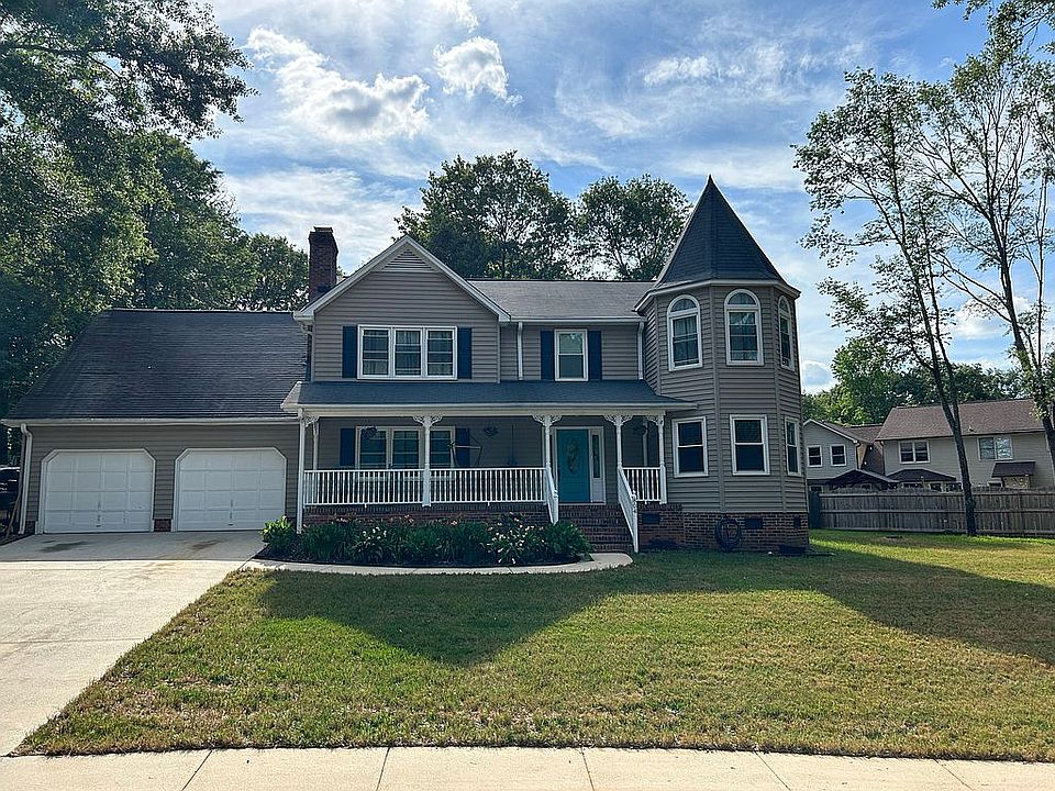 1st image of 804 Brooks Rd