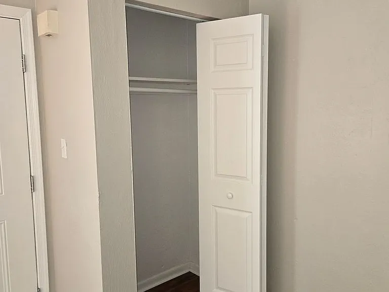 5602 Banbury Ct — Photo 6