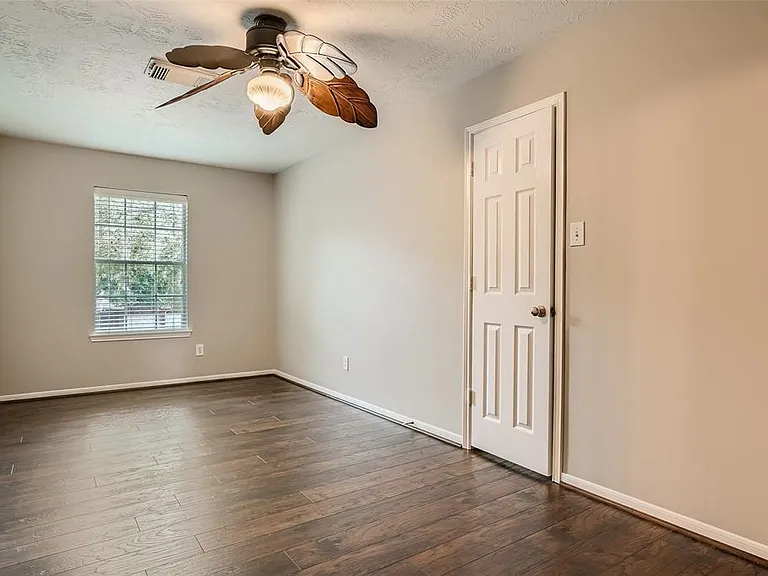 3810 Breaker Ct — Photo 26