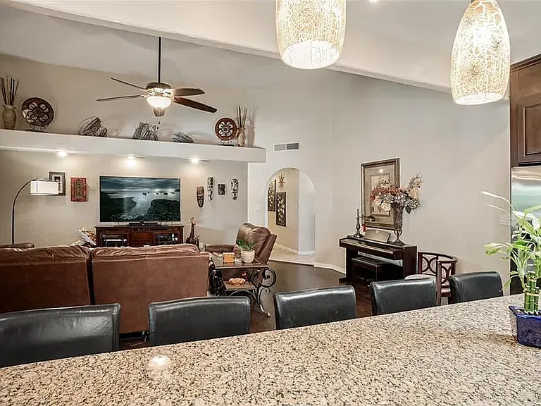 1154 Crystal Cove Pl — Photo 16