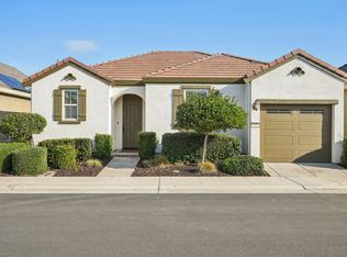 7471 Chatterton Way, Sacramento, CA 95829