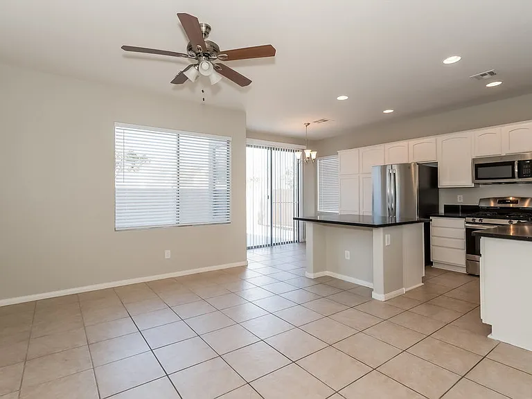 9044 Watermelon Seed Ave — Photo 4