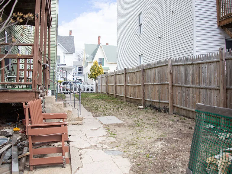 367 Spruce St #2 — Photo 25