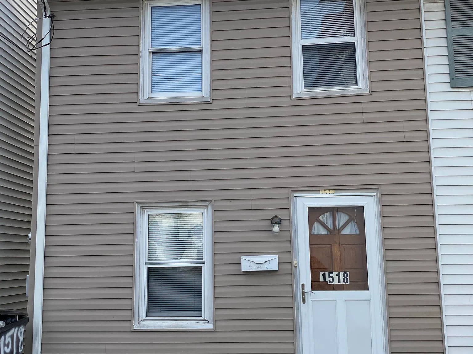 1518 Poplar Street — Photo 2