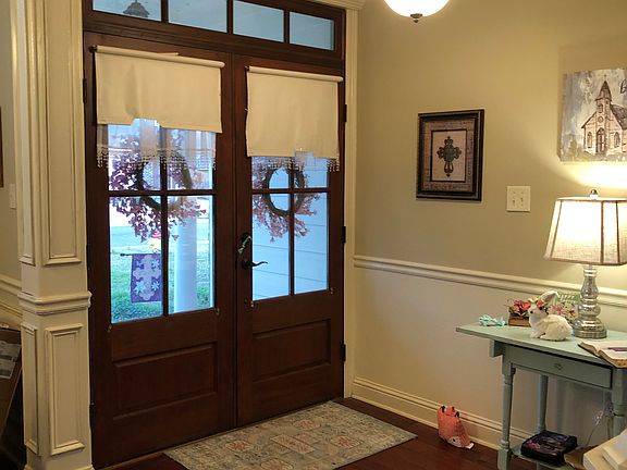 2nd image of 2071 Sand Crest Dr