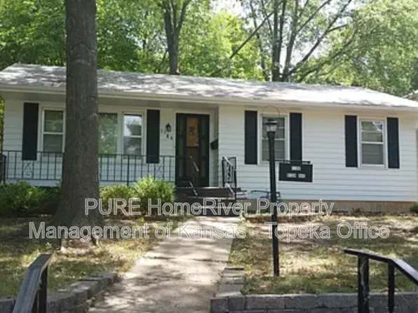 1186 SW High Ave, Topeka, KS 66604