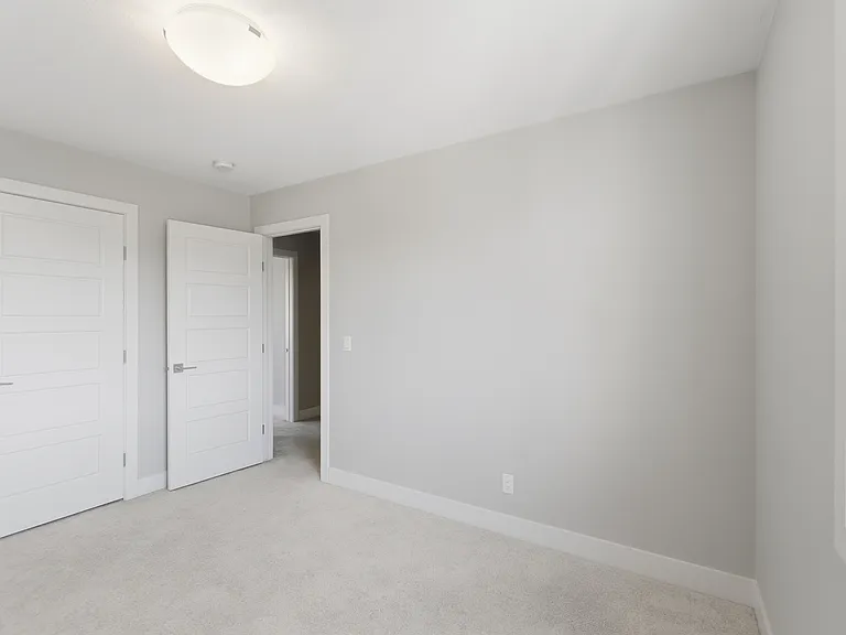 7 McLean Bnd — Photo 36