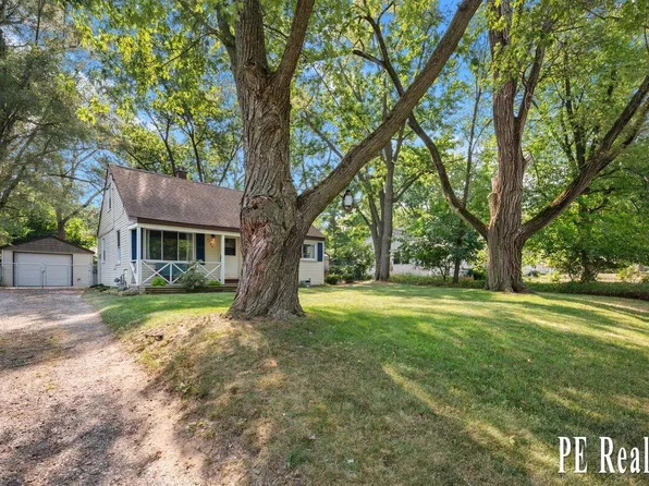 3762 Mallory Ave SW, Wyoming, MI 49519
