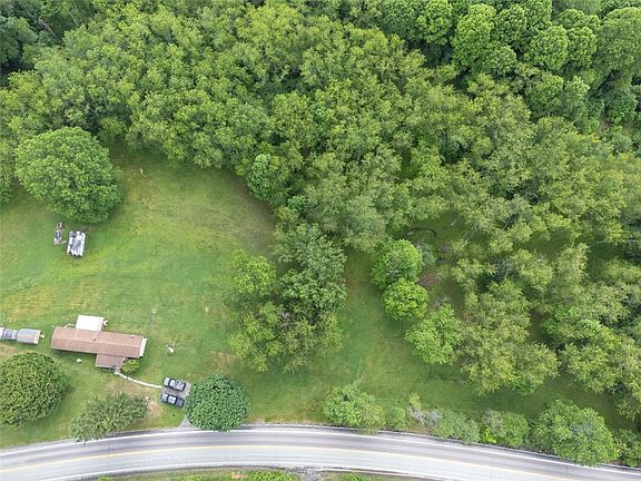 4th image of 5225 Saltsburg Rd
