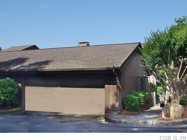 5122 Dunes Ct, Charlotte, NC 28226
