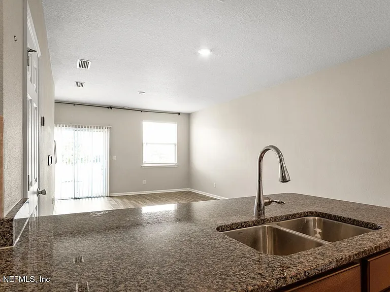 9787 Fiddleback Ln — Photo 7