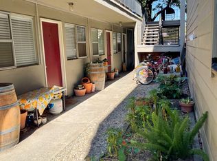 5915 Telegraph Ave #4, Oakland, CA 94609