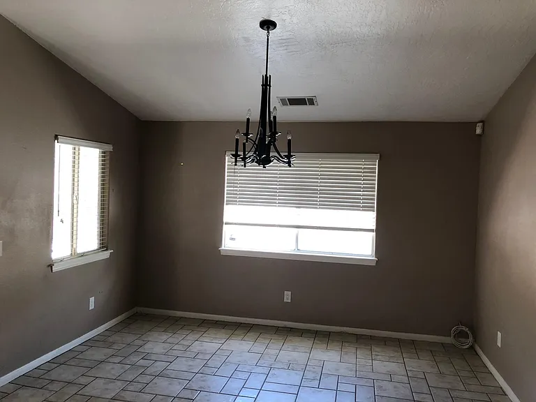 18162 Country Glen Dr — Photo 6