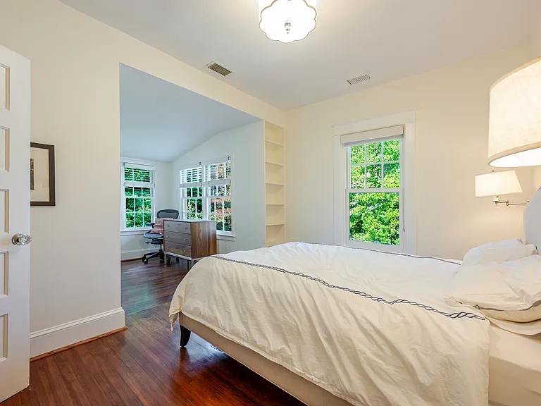 3906 Ingomar St NW — Photo 55