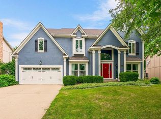 13143 Rosewood St, Overland Park, KS 66209