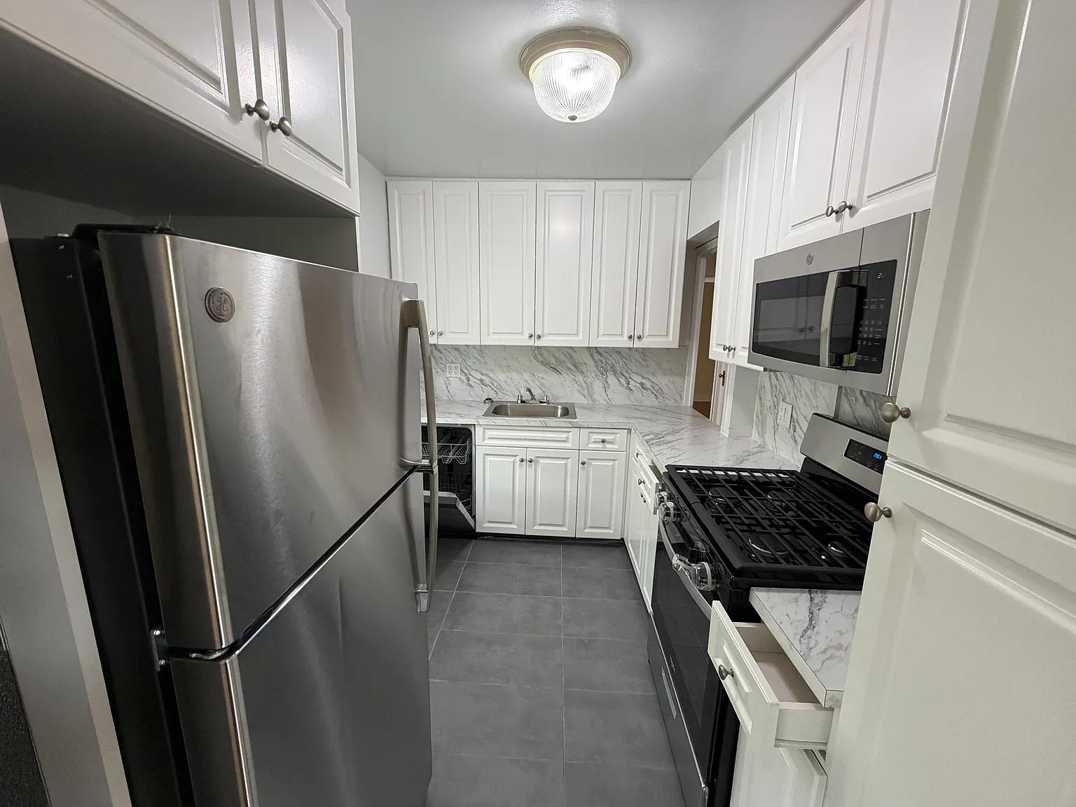 71st Cres, Fresh Meadows — Photo 2
