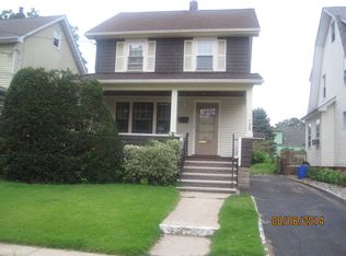 123 Floral St, Roselle, NJ 07203