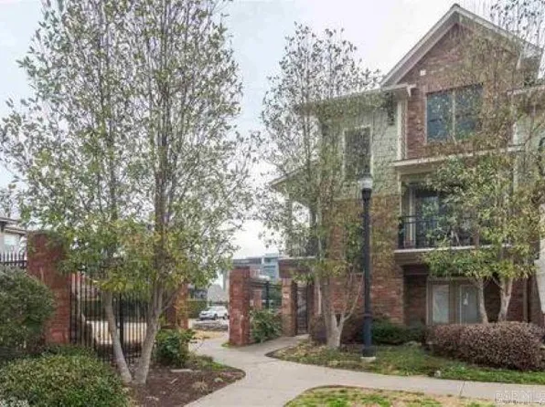 442 Maple St, North Little Rock, AR 72114