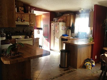2nd image of 423 Speedway Ave