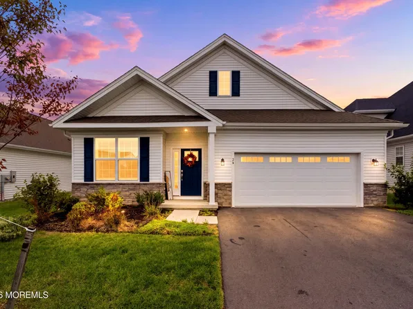 26 Emerald Road, New Egypt, NJ 08533