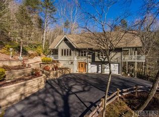 808 Gold Creek Rd, Sapphire, NC 28774
