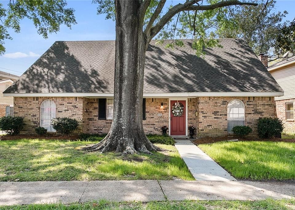 1st image of 3741 Plymouth Pl