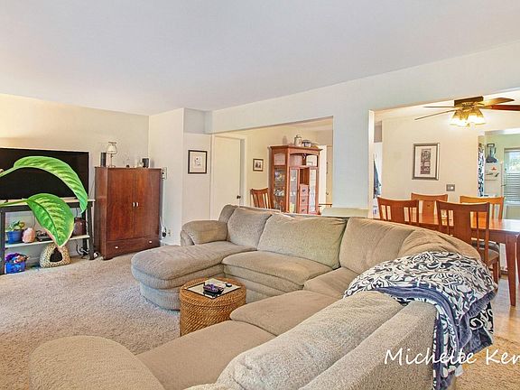 4th image of 1481 N Saxony Dr SE #0
