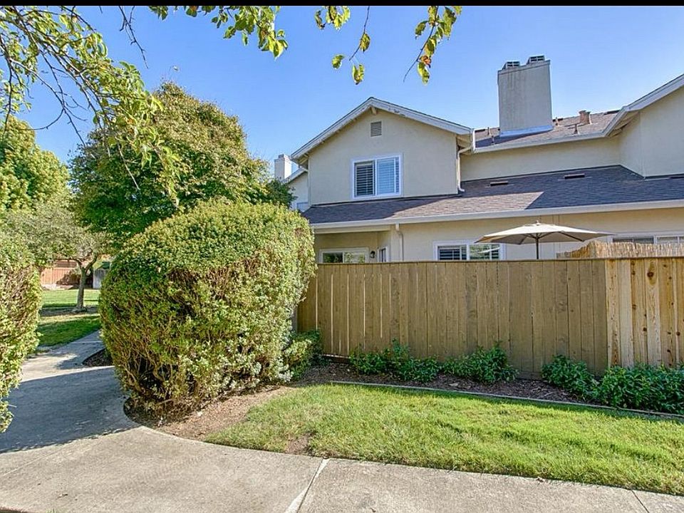 1st image of 6323 Imperial Ct