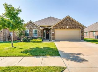 4736 Lazy Oaks St, Fort Worth, TX 76244