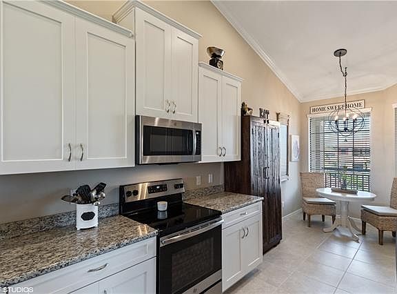 Home For Sale In Esplanade