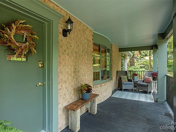 3rd image of 209 Beth Dr