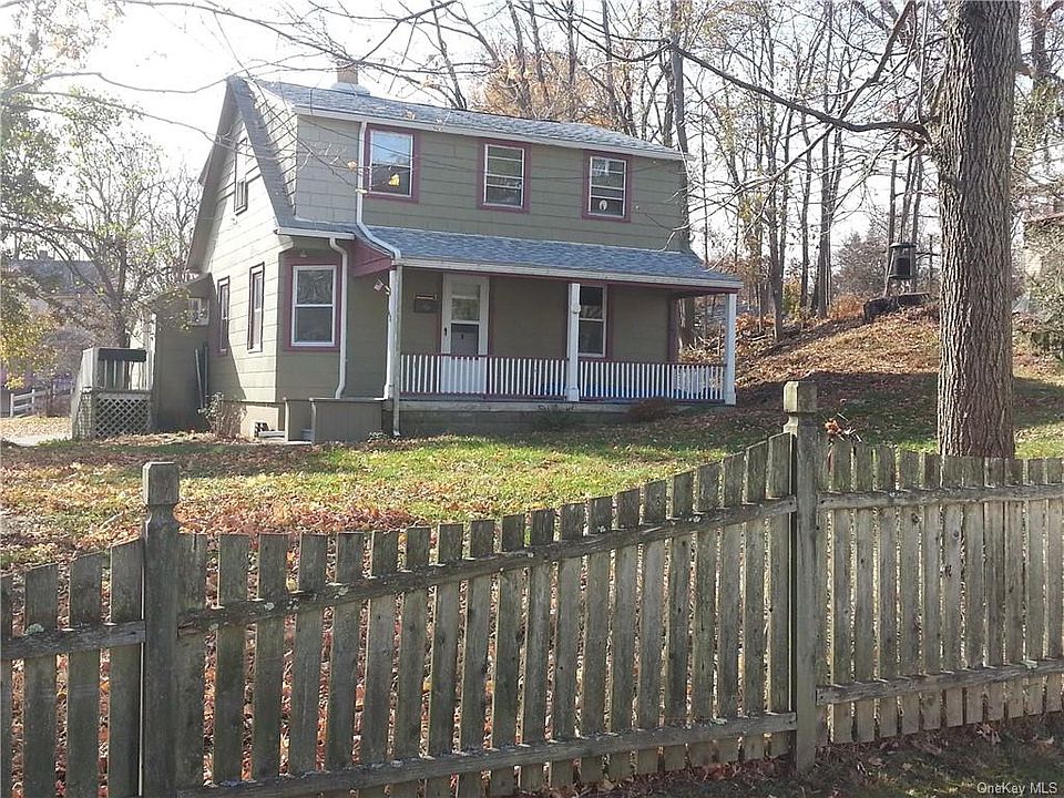 1st image of 48 Cherry Ave