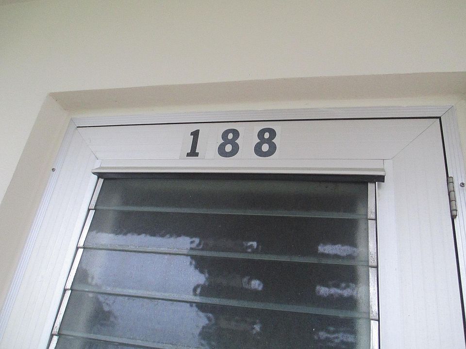 1st image of 188 Windsor #I