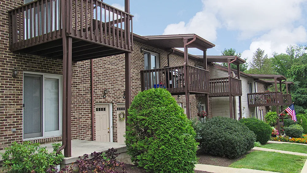 Mountain View Village — Photo 2